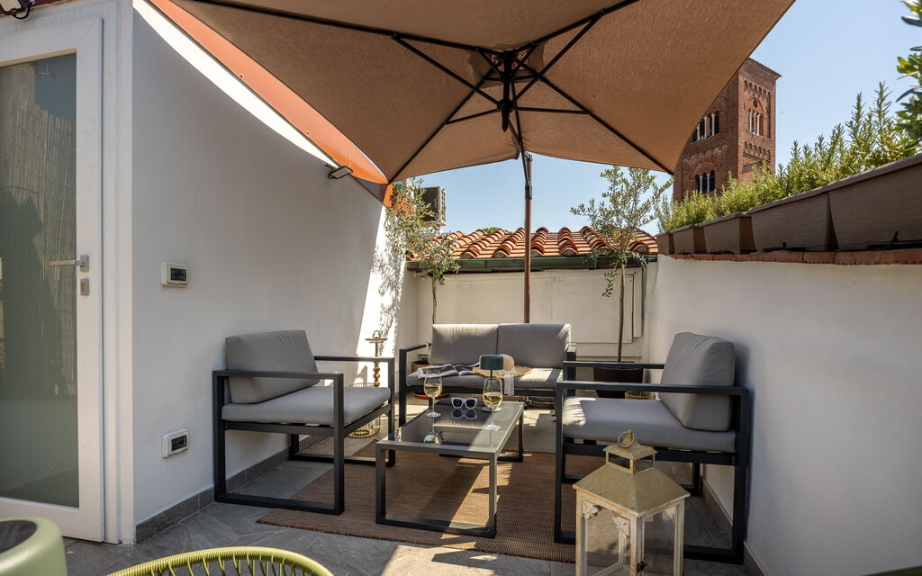 Lucca Old Town Apartment - Lucca, Toscana: Autumn, Balcony / Terrace / Patio, Spring, Summer