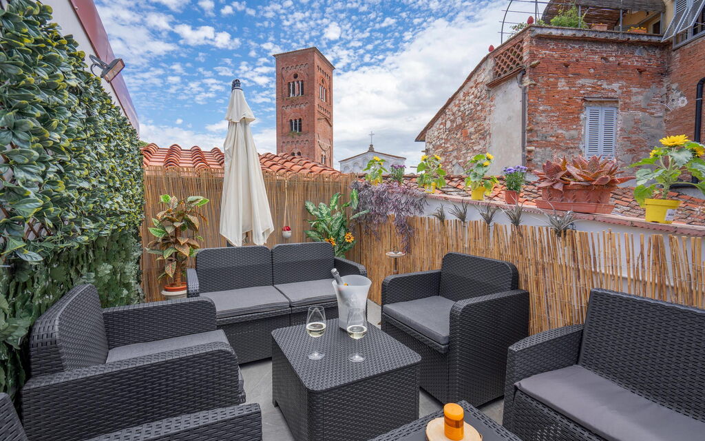 Lucca Old Town Apartment - Lucca, Toscana: Autumn, Balcony / Terrace / Patio, Spring, Summer