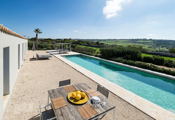 Villa Carmelita - Ragusa, Sicilia: Autunno, Balcone / Terrazza / Patio, Estate, Esterni, Giardino, Piscina, Primavera, Vista Panoramica