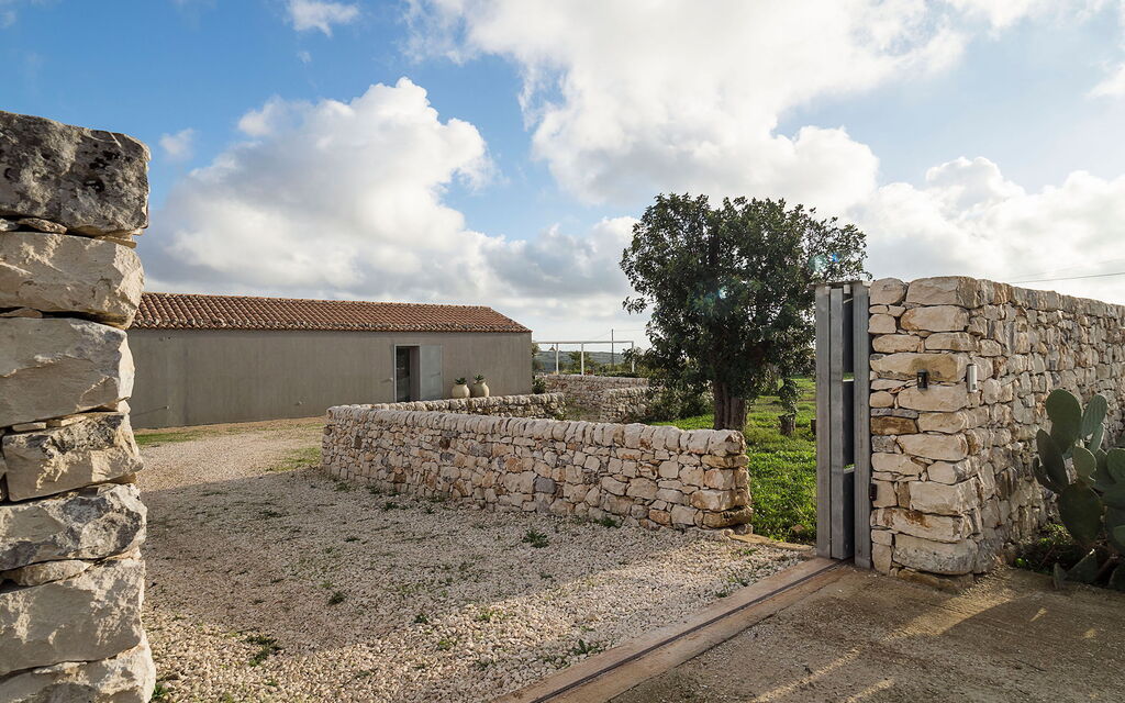 Villa Carmelita - Ragusa, Sicilia: all'aperto, Autunno, Entrata Principale, Estate, Esterni, Primavera