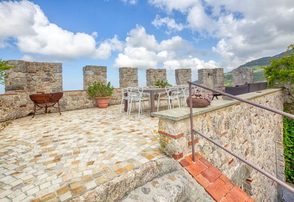 Villa Maestosa - Camaiore, Toscana: Autumn, Balcony / Terrace / Patio, Building Exterior, Outdoor, Scenic View, Spring, Summer