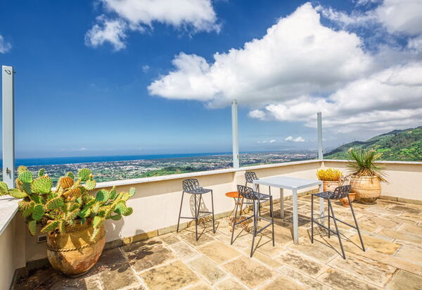 Villa Maestosa - Camaiore, Toscana: Autumn, Balcony / Terrace / Patio, Building Exterior, Outdoor, Scenic View, Spring, Summer