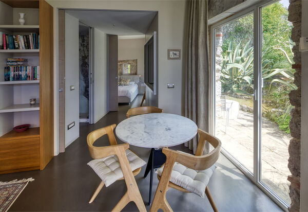 Villa Maestosa - Camaiore, Toscana: Autumn, Bedroom, Living Room, Spring, Summer