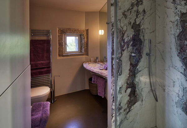Villa Maestosa - Camaiore, Toscana: Autumn, Bathroom, Spring, Summer