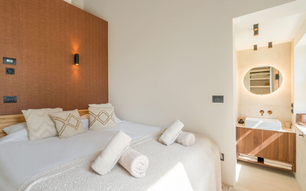 Pendolino Spereto Apartment With Pool, Montaione: Autunno, Camera da letto, Estate, Primavera