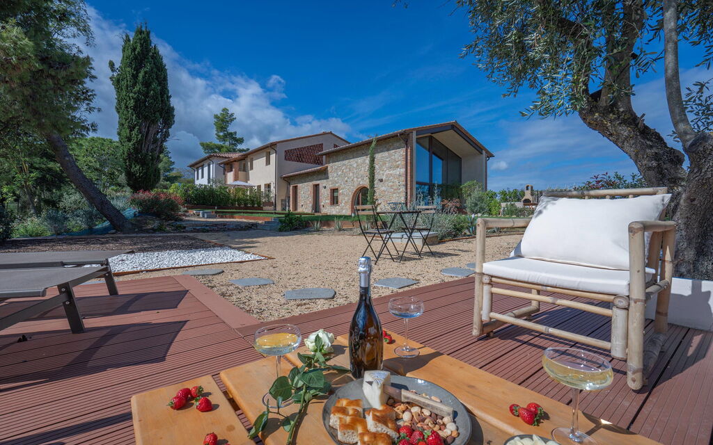 Pendolino Spereto Apartment With Pool, Montaione: Autunno, Estate, Giardino, Primavera