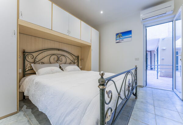 Casa Verdi,near The Beach - Viareggio, Toscana: Autunno, Camera da letto, Estate, Primavera