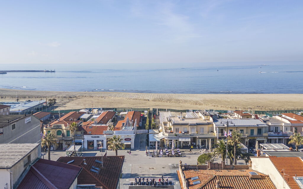 Casa Verdi,near The Beach - Viareggio, Toscana: Autumn, Outdoor, Spring, Summer
