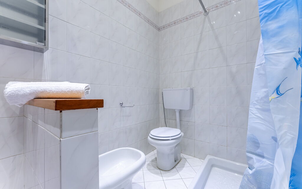 Casa Verdi,near The Beach - Viareggio, Toscana: Autumn, Bathroom, Spring, Summer