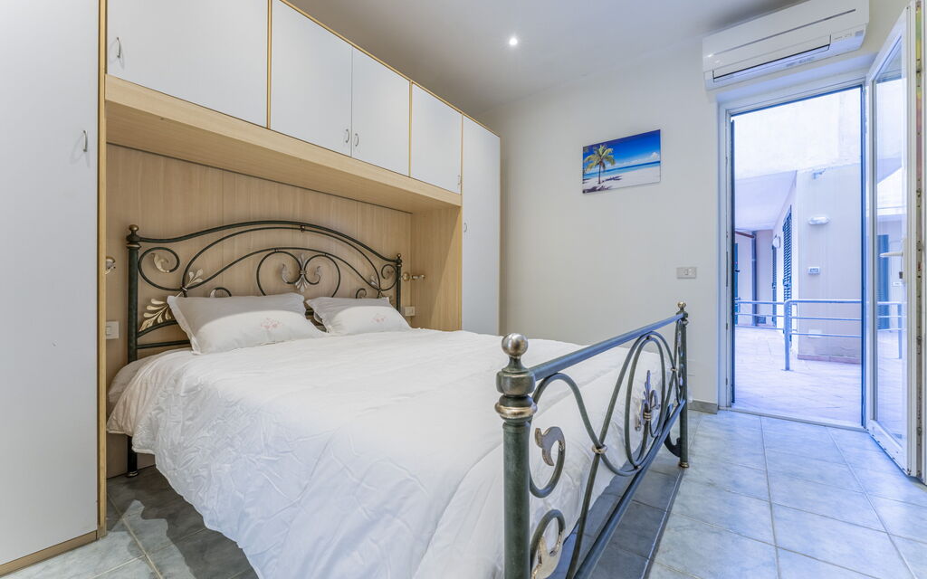 Casa Verdi,near The Beach - Viareggio, Toscana: Autumn, Bedroom, Spring, Summer