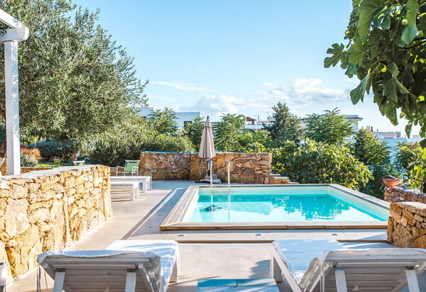 Villa Trullo - Torricella, Puglia: all'aperto, Autunno, Balcone / Terrazza / Patio, Estate, Esterni, Giardino, Piscina, Primavera