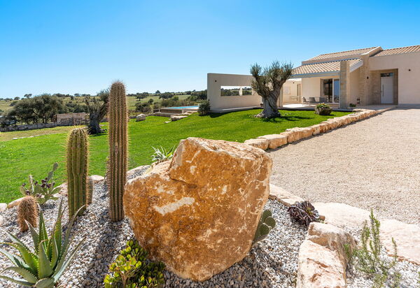 Villa Argento - Rosolini, Sicilia: all'aperto, Autunno, Balcone / Terrazza / Patio, Estate, Esterni, Giardino, Primavera