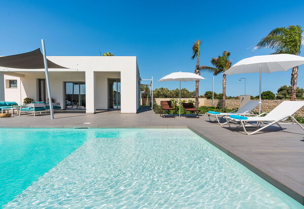 Villa Le Palme - Noto, Sicilia: all'aperto, Autunno, Balcone / Terrazza / Patio, Estate, Esterni, Piscina, Primavera