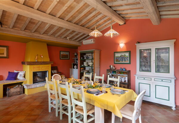 Casale Collina Verde - San Casciano Dei Bagni, Toscana: Autunno, Estate, Primavera, Sala da pranzo