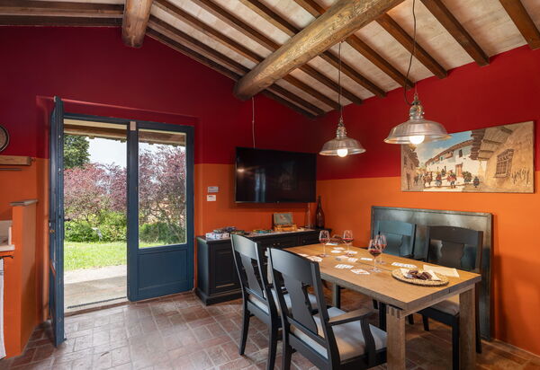 Casale Collina Verde - San Casciano Dei Bagni, Toscana: Autunno, Estate, Primavera, Sala da pranzo