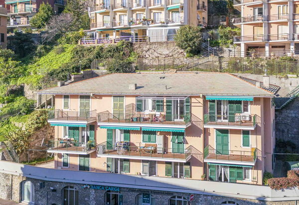 Spacious Apartment In Sori With Large Terrace - Sori, Liguria: Autunno, Entrata Principale, Estate, Primavera