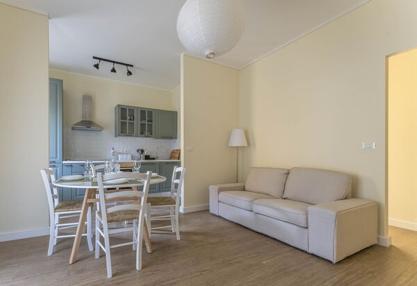 Spacious Apartment In Sori With Large Terrace - Sori, Liguria: Autunno, Estate, Primavera, Sala da pranzo, Soggiorno