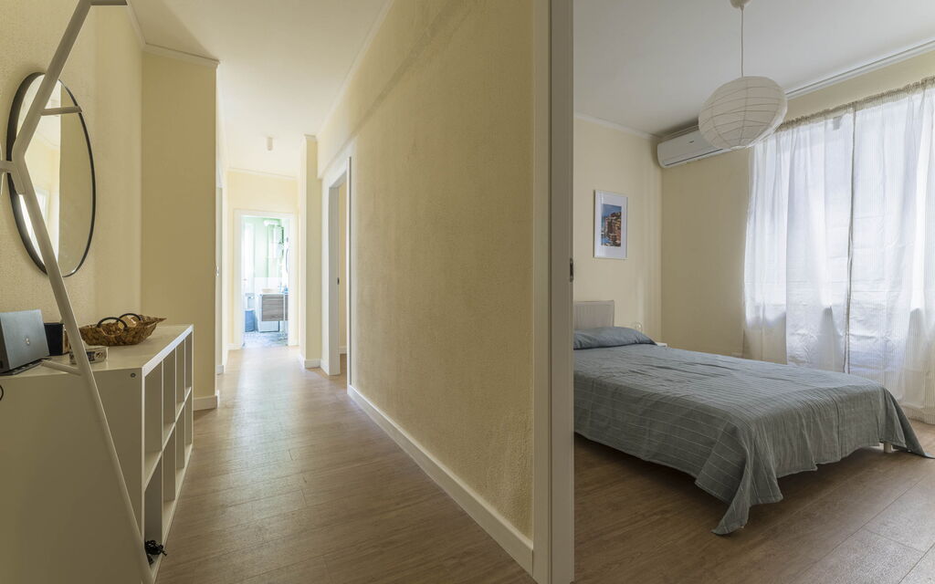 Spacious Apartment In Sori With Large Terrace - Sori, Liguria: Autunno, Camera da letto, Estate, Primavera