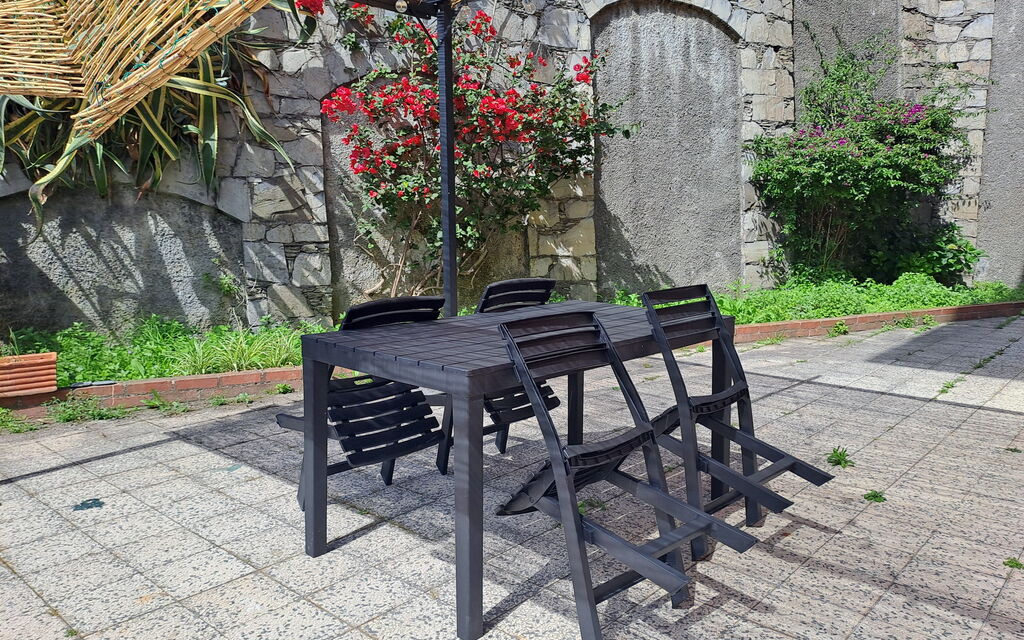 Spacious Apartment In Sori With Large Terrace - Sori, Liguria: Autunno, Balcone / Terrazza / Patio, Estate, Primavera