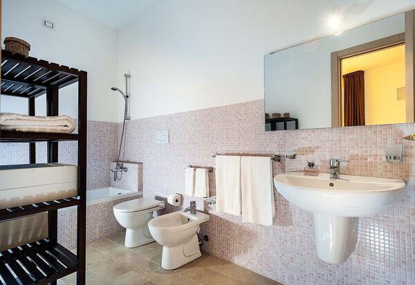 Casapietra - Scicli, Sicilia: Autunno, Bagno, Estate, Primavera