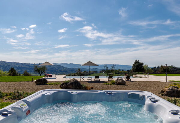 Villa Velari In Volterra With Private Pool, Ac: Autunno, Estate, Giardino, Piscina, Primavera