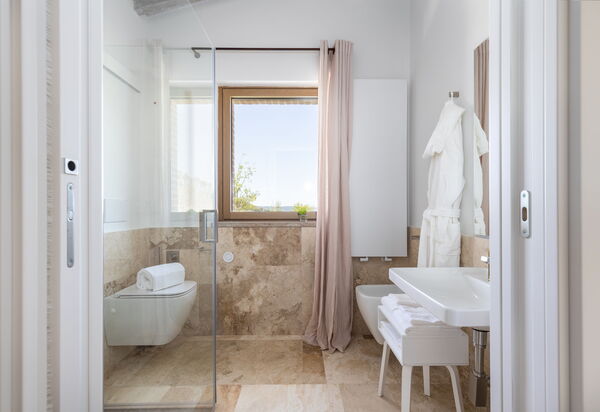 Villa Velari In Volterra With Private Pool, Ac: Autunno, Bagno, Inverno, Primavera