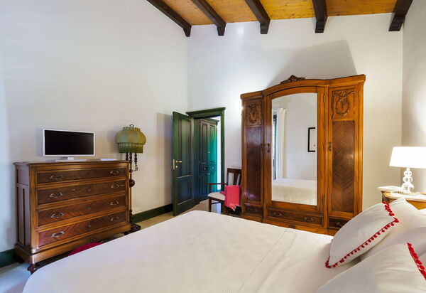 Casa Desiderio - Siracusa, Sicilia: Autumn, Bedroom, Spring, Summer