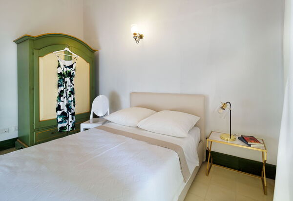 Casa Desiderio - Siracusa, Sicilia: Autumn, Bedroom, Spring, Summer