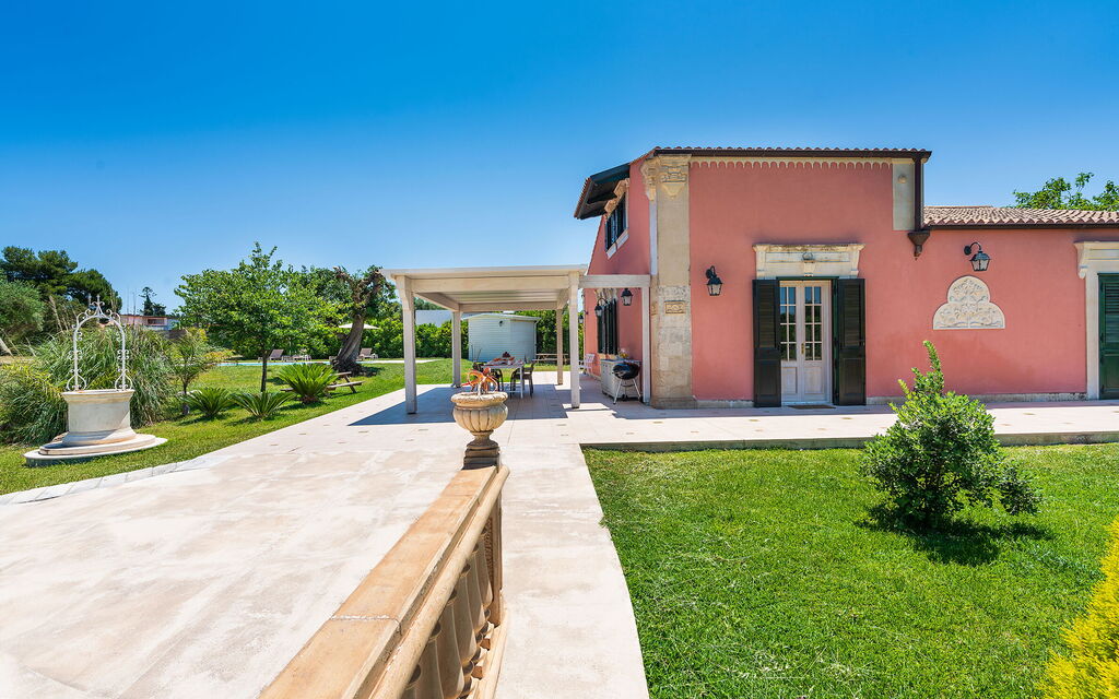 Casa Desiderio - Siracusa, Sicilia: Autumn, Balcony / Terrace / Patio, Building Exterior, Garden, Outdoor, Spring, Summer