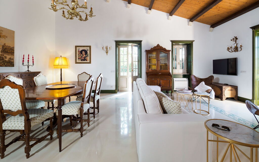 Casa Desiderio - Siracusa, Sicilia: Autumn, Dining Room, Living Room, Spring, Summer