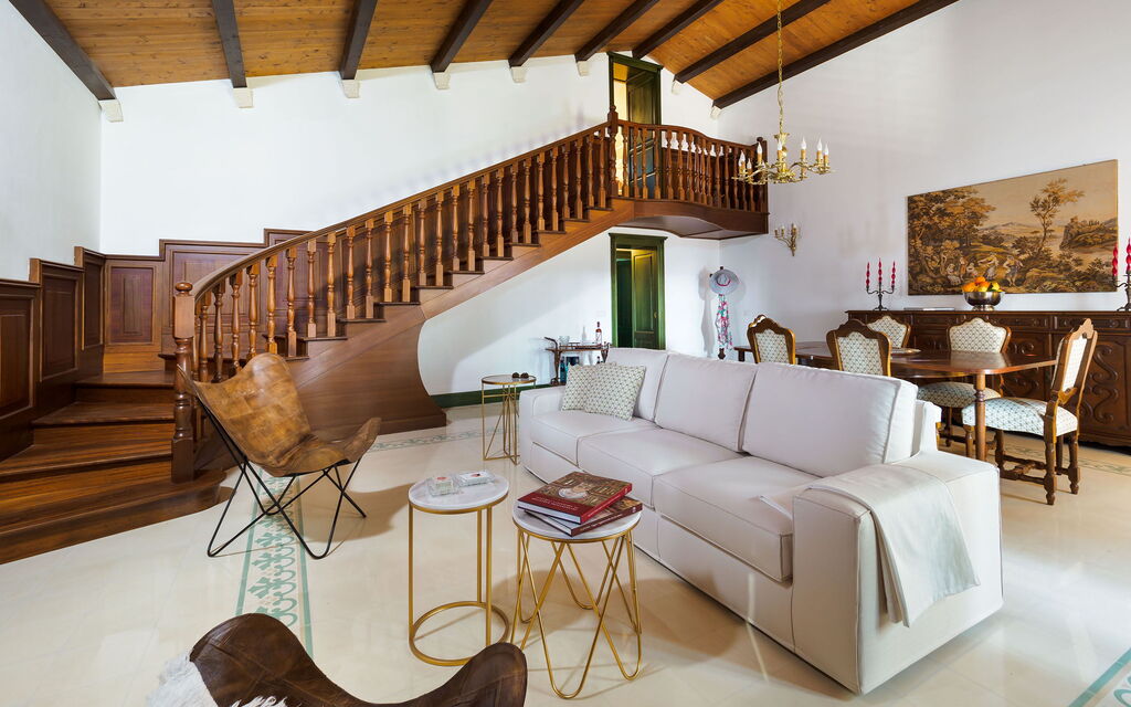 Casa Desiderio - Siracusa, Sicilia: Autumn, Dining Room, Living Room, Spring, Summer