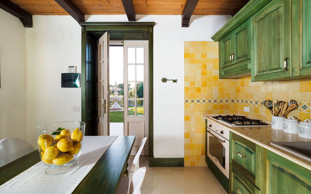 Casa Desiderio - Siracusa, Sicilia: Autumn, Kitchen, Spring, Summer
