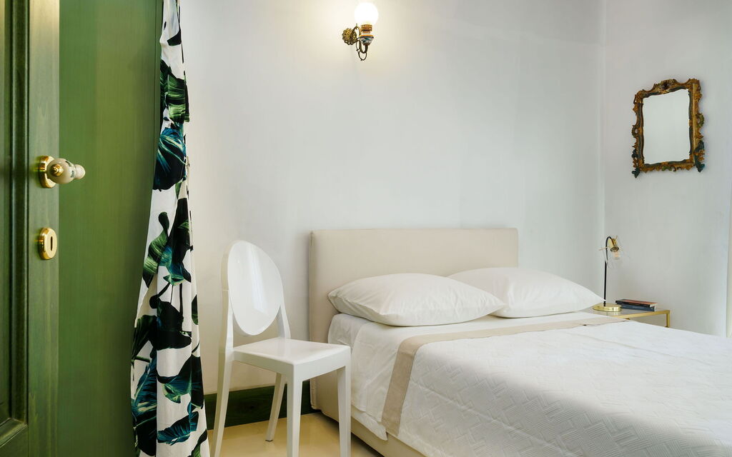 Casa Desiderio - Siracusa, Sicilia: Autumn, Bedroom, Spring, Summer