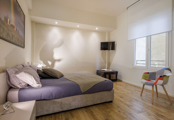 Lucy Florence Charming Modern Apartment Near Piazza Della Libertà: Autumn, Bedroom, Spring, Summer, Winter