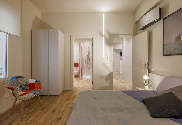 Lucy Florence Charming Modern Apartment Near Piazza Della Libertà: Autumn, Bedroom, Spring, Summer, Winter