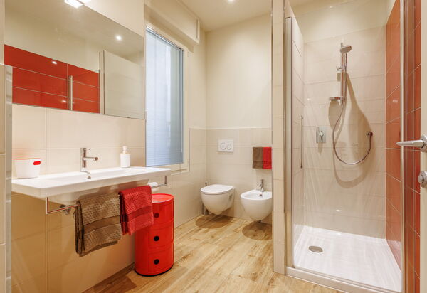 Lucy Florence Charming Modern Apartment Near Piazza Della Libertà: Autumn, Bathroom, Spring, Summer, Winter
