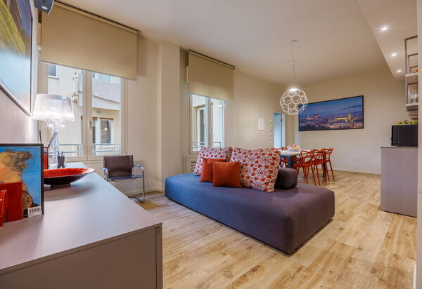 Lucy Florence Charming Modern Apartment Near Piazza Della Libertà: Autumn, Kitchen, Living Room, Spring, Summer