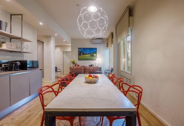 Lucy Florence Charming Modern Apartment Near Piazza Della Libertà: Autumn, Kitchen, Spring, Summer