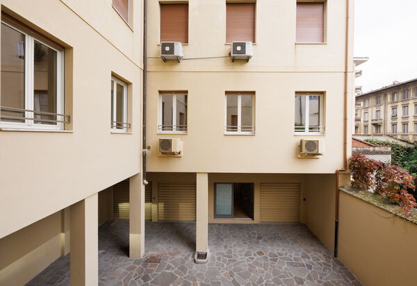 Lucy Florence Charming Modern Apartment Near Piazza Della Libertà: Autumn, Building Exterior, Spring, Summer