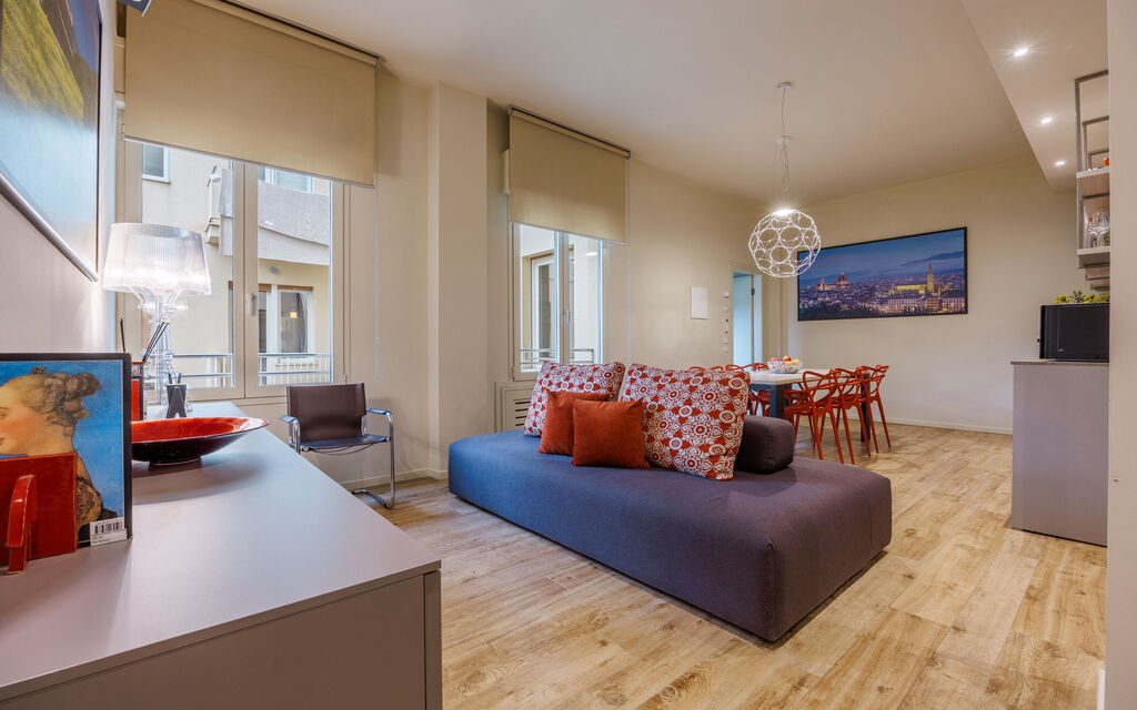 Lucy Florence Charming Modern Apartment Near Piazza Della Libertà: Autumn, Kitchen, Living Room, Spring, Summer