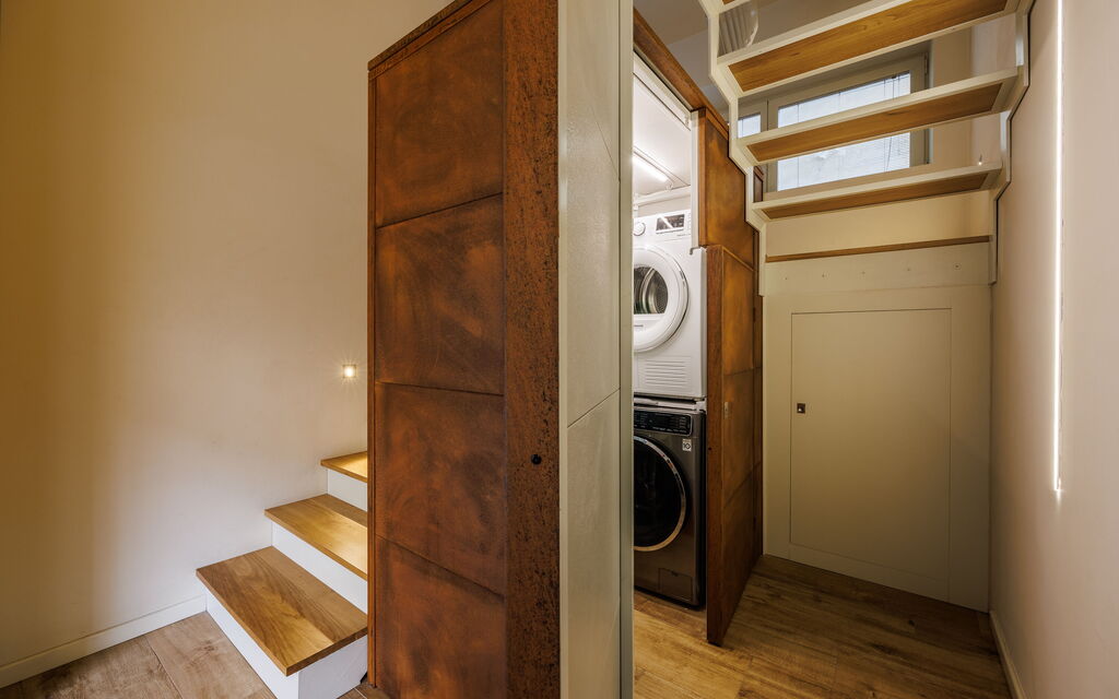 Lucy Florence Charming Modern Apartment Near Piazza Della Libertà: Autumn, Facilities, Spring, Summer, Winter