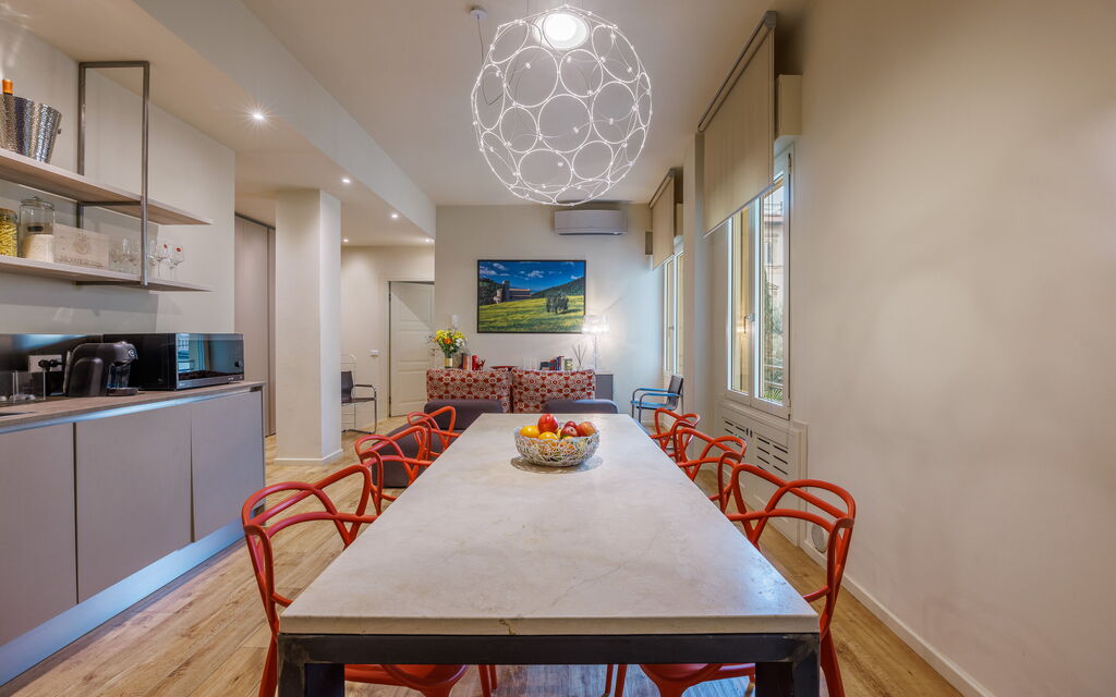 Lucy Florence Charming Modern Apartment Near Piazza Della Libertà: Autumn, Kitchen, Spring, Summer
