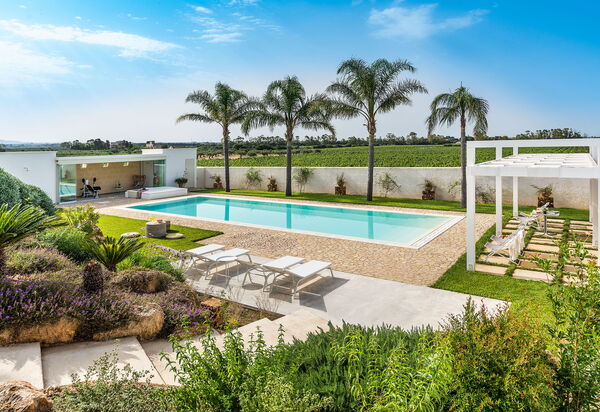 Casa Ocra - Misiliscemi, Sicilia: Autumn, Balcony / Terrace / Patio, Building Exterior, Garden, Outdoor, Pool, Spring, Summer