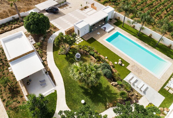 Casa Ocra - Misiliscemi, Sicilia: Autumn, Balcony / Terrace / Patio, Building Exterior, Garden, Outdoor, Pool, Spring, Summer