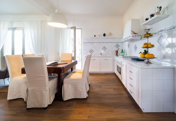 Casa Ocra - Misiliscemi, Sicilia: Autumn, Dining Room, Kitchen, Spring, Summer