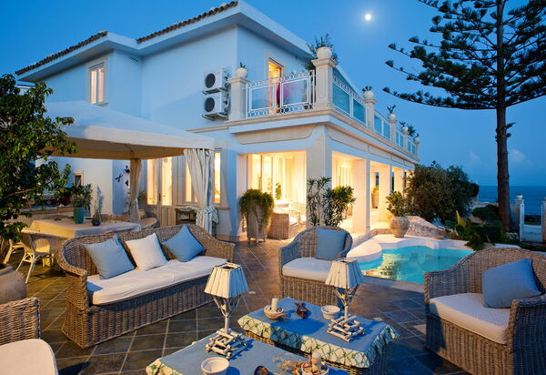 Villa Amena - Siracusa, Sicilia: Autumn, Balcony / Terrace / Patio, Building Exterior, Outdoor, Pool, Spring, Summer