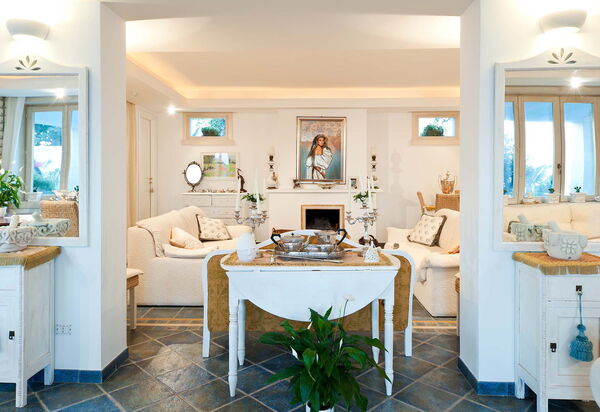 Villa Amena - Siracusa, Sicilia: Autumn, Dining Room, Living Room, Spring, Summer