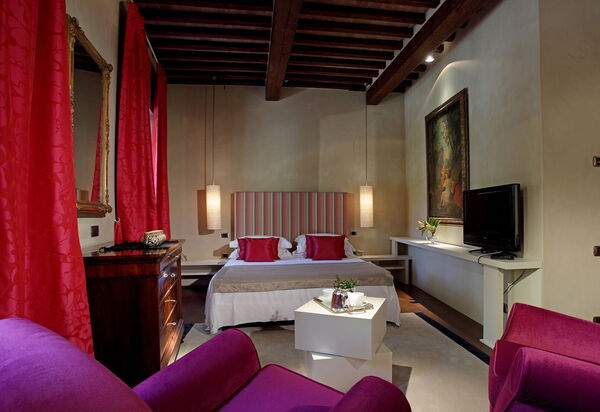 Villa Pietraverde - Gubbio, Umbria: Autunno, Camera da letto, Estate, Primavera