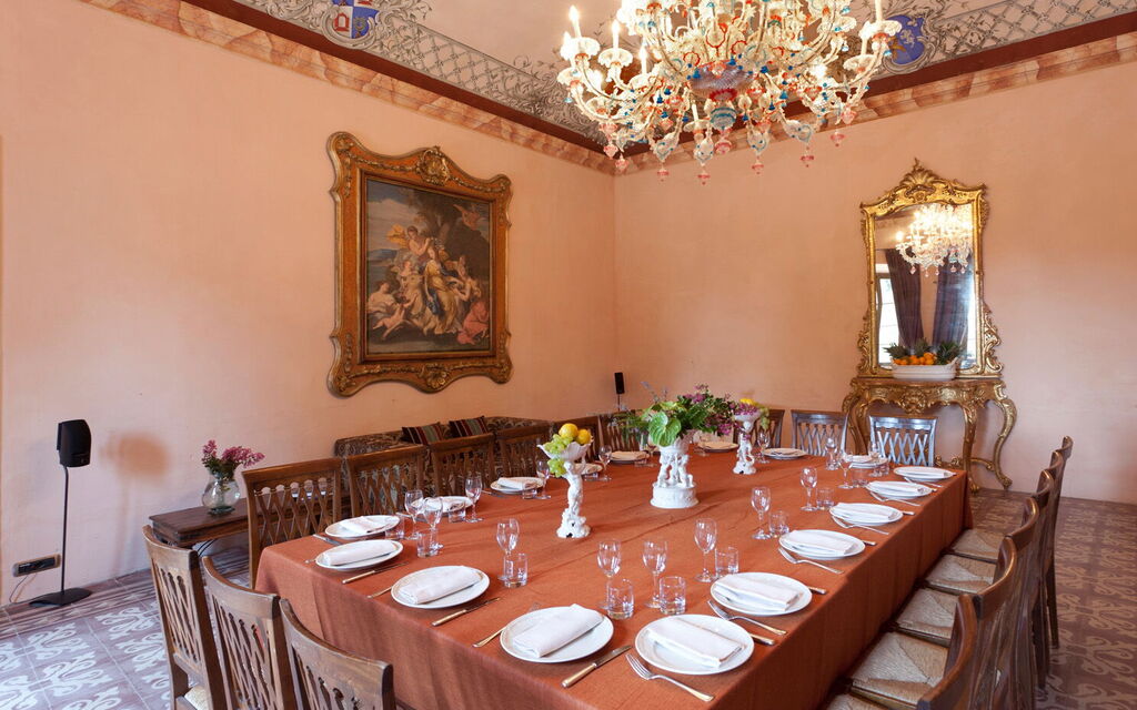 Villa Pietraverde - Gubbio, Umbria: Autunno, Estate, Primavera, Sala da pranzo