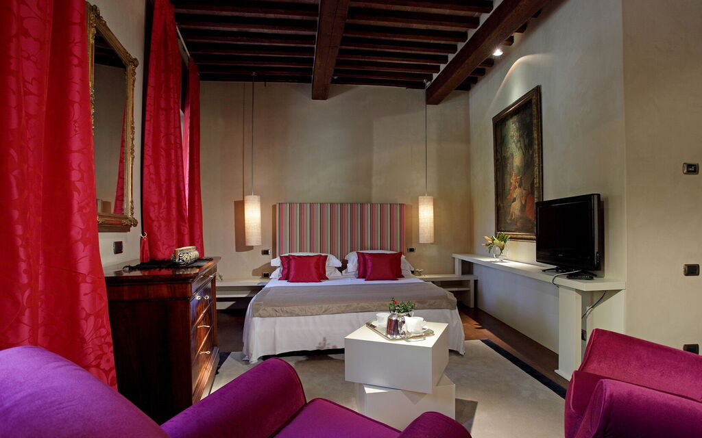 Villa Pietraverde - Gubbio, Umbria: Autunno, Camera da letto, Estate, Primavera